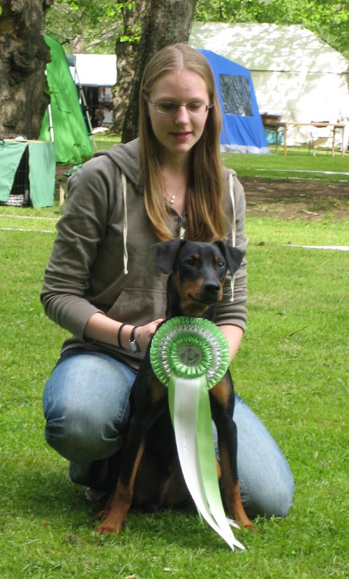 Xitamiz Qvazar BIS-4 puppy